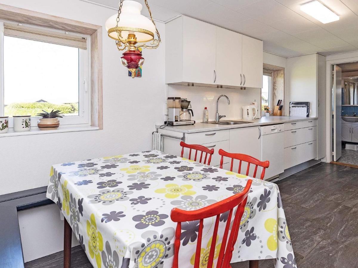 10 Person Holiday Home In Vinderup Экстерьер фото