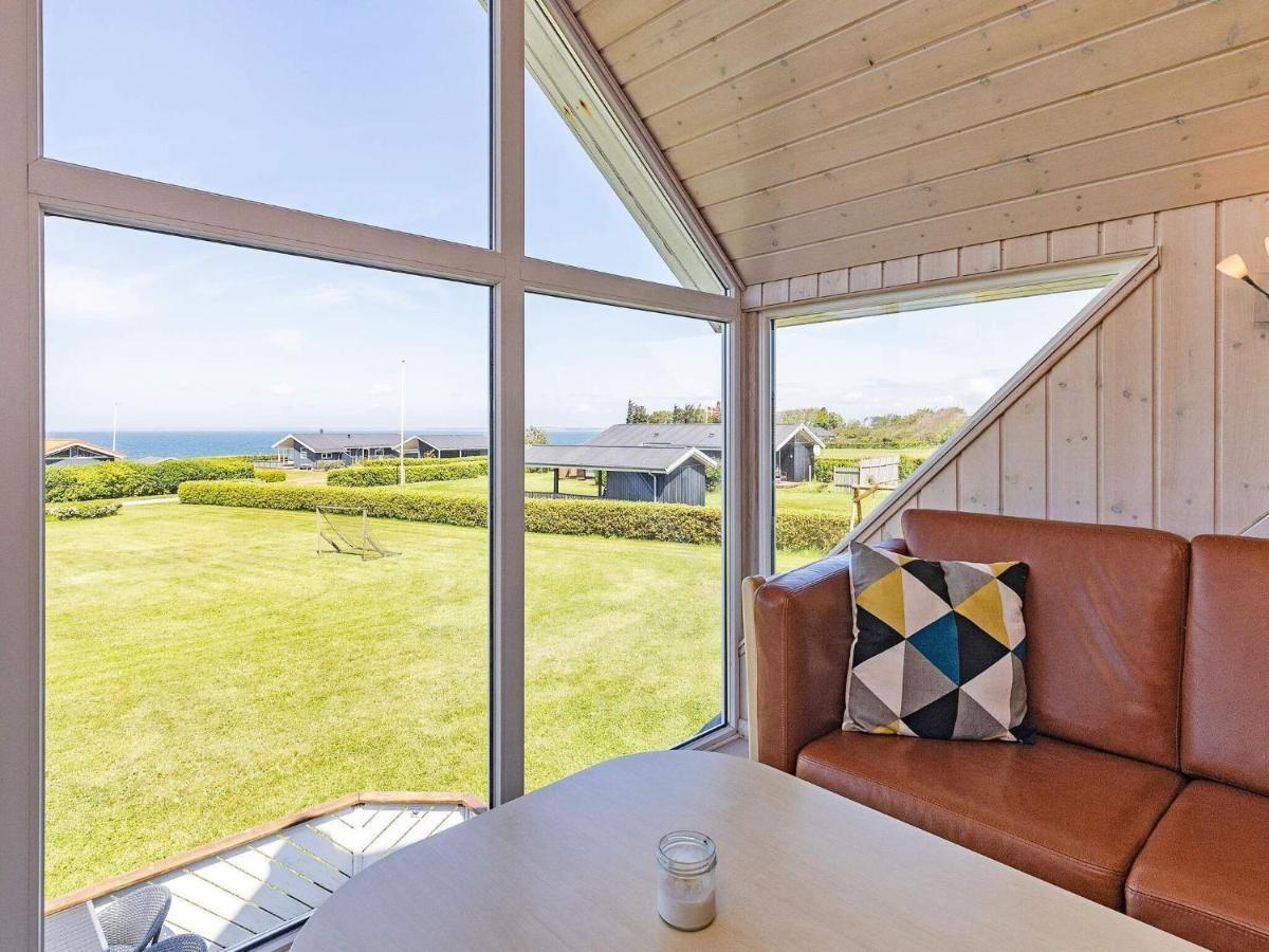 10 Person Holiday Home In Vinderup Экстерьер фото