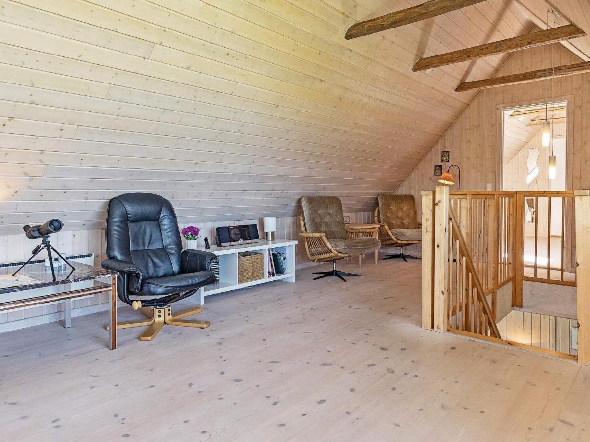 10 Person Holiday Home In Vinderup Экстерьер фото